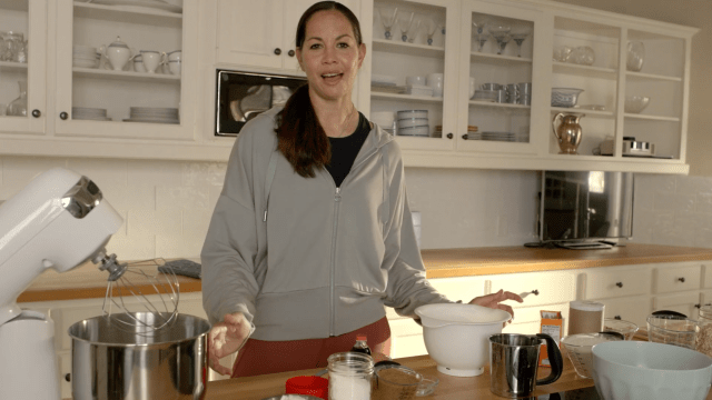 Milk athlete Cat shares her chocolate chip cookie and milk recipe thumbnail