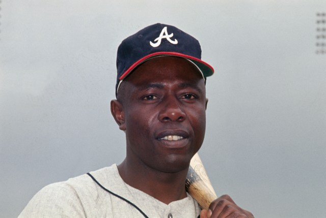 GettyImages-515098446 Hank Aaron