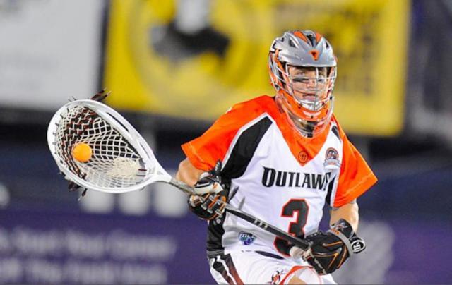 Guide-to-Lacrosse-Goalie-Clears_large