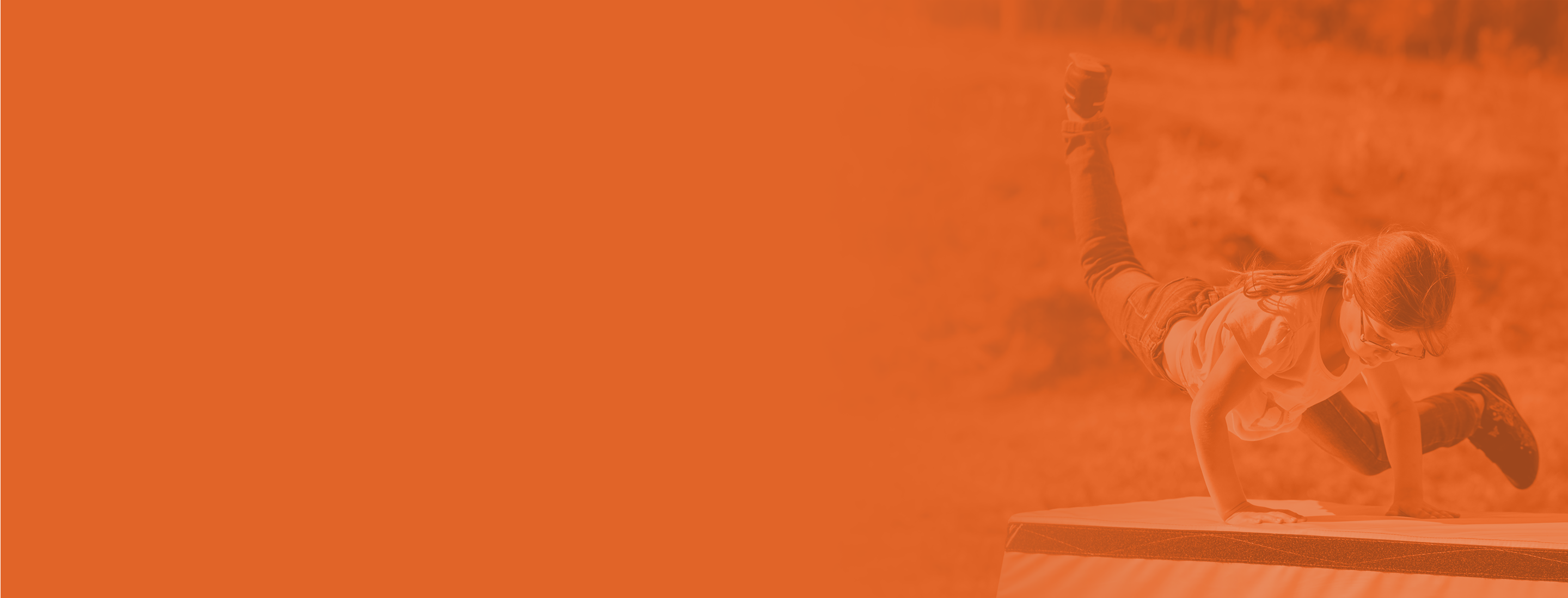 Orange background parkour kid