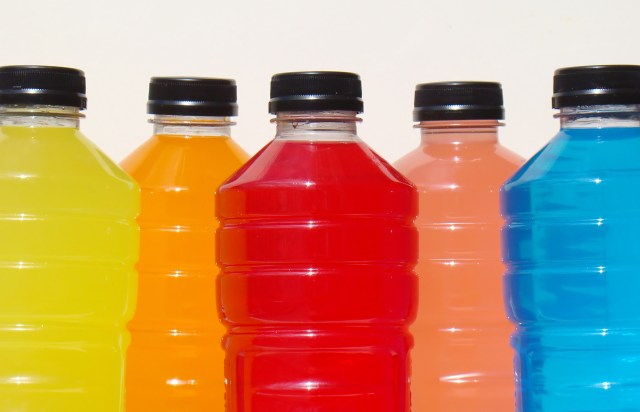 6 Things to Know About Electrolytes for Youth Athletes
